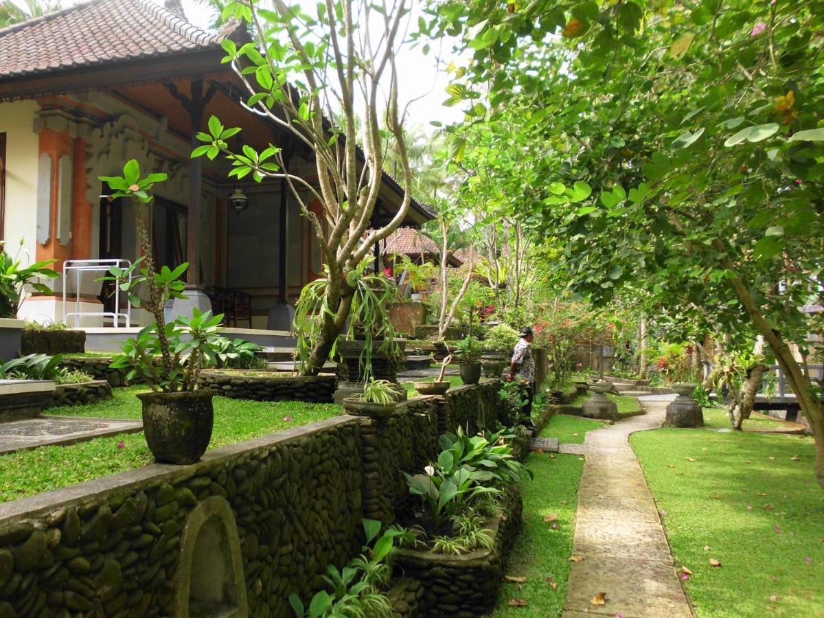 Nick'S Pension Ubud Esterno foto